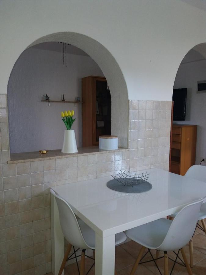 Apt Ingrid Pula Exterior photo